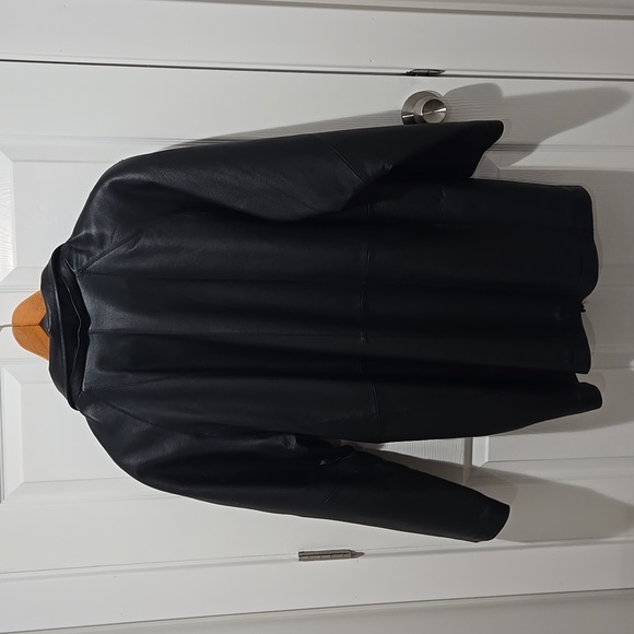 Vintage Alanni black women's leather coat jacket zipper and two front pockets L - Picture 3 of 6